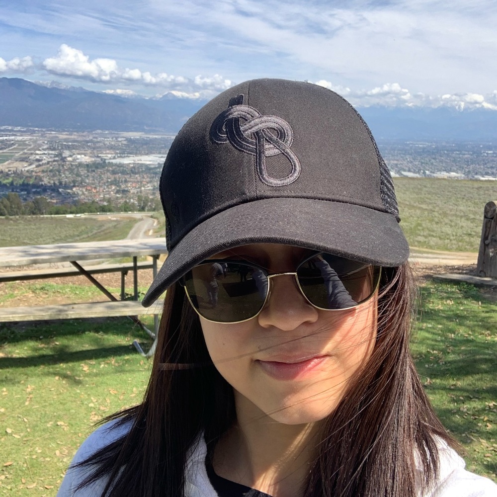 Meet your Posher, Yesenia